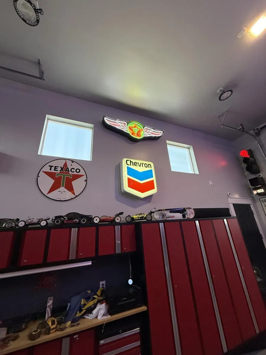 Texaco & Chevron
